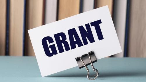 🎓 Fan olimpiadasi g‘oliblariga 4 yillik grant beriladimi?