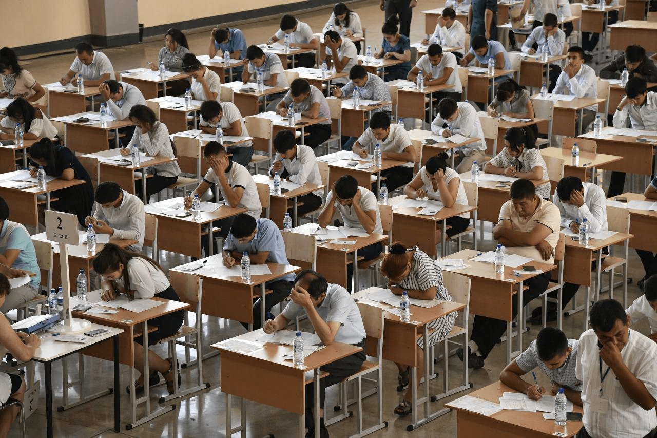 Bu yilgi imtihon savollarida murakkab testlar 50 foizga kamaytirildimi Bu yilgi imtihon savollarida murakkab testlar 50 foizga kamaytirildimi